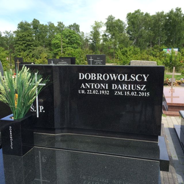 Grób Urszula Dobrowolska